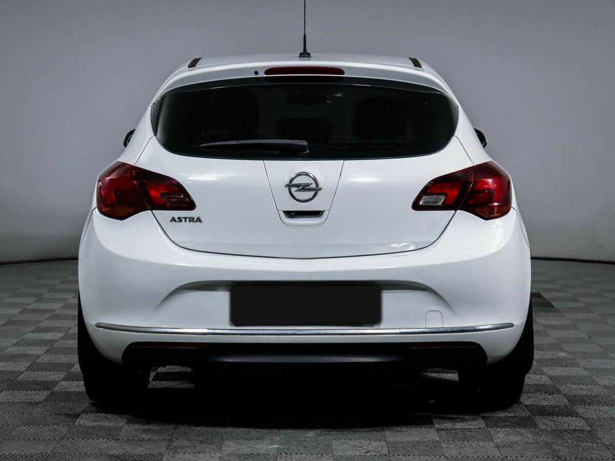 Опель Астра б/у, 2014, Автоматическая. Фото: #4