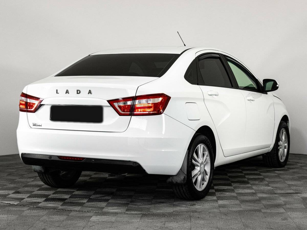 Лада (ВАЗ) Веста б/у, 2018, Механическая. Фото: #3