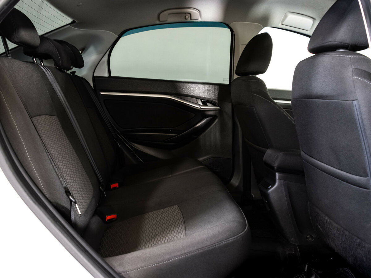 Лада (ВАЗ) Веста б/у, 2018, Механическая. Фото: #11