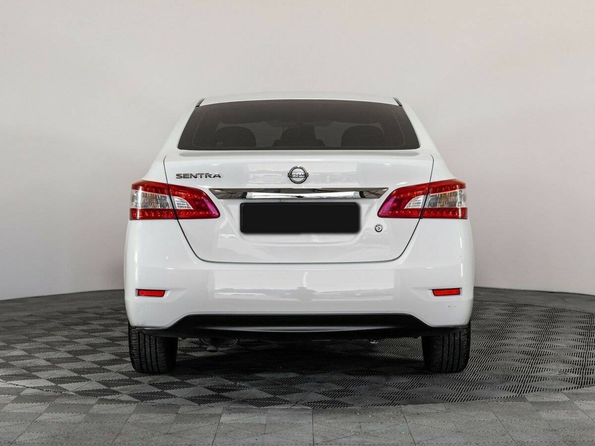 Ниссан Сентра б/у, 2015, Механическая. Фото: #4