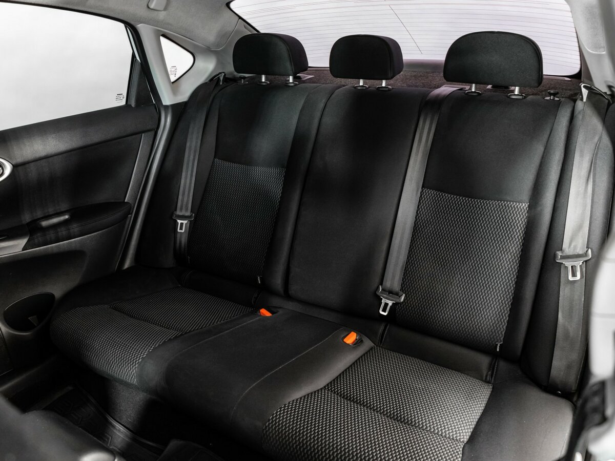 Ниссан Сентра б/у, 2015, Механическая. Фото: #13