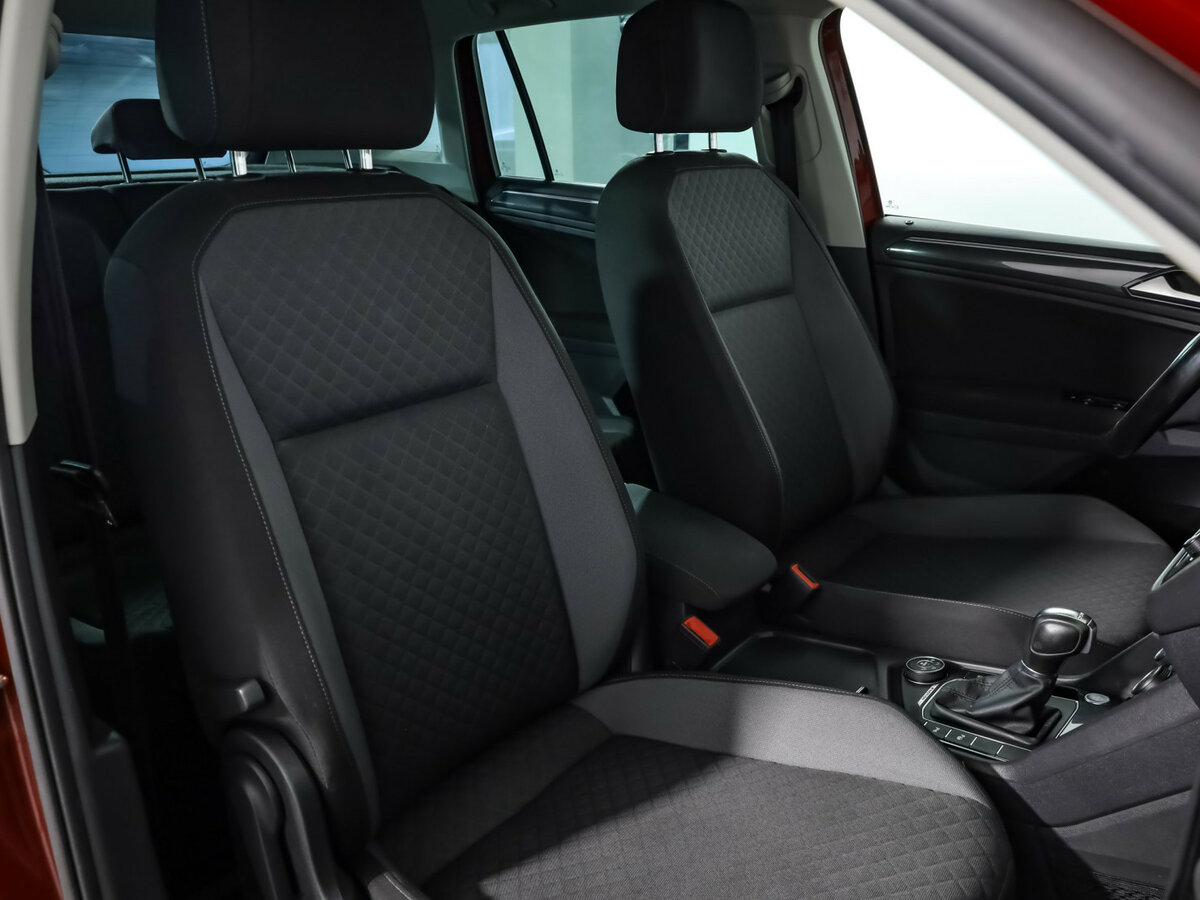 Фольксваген Тигуан б/у, 2017, Роботизированная. Фото: #19