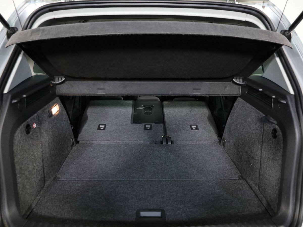 Фольксваген Тигуан б/у, 2016, Автоматическая. Фото: #17