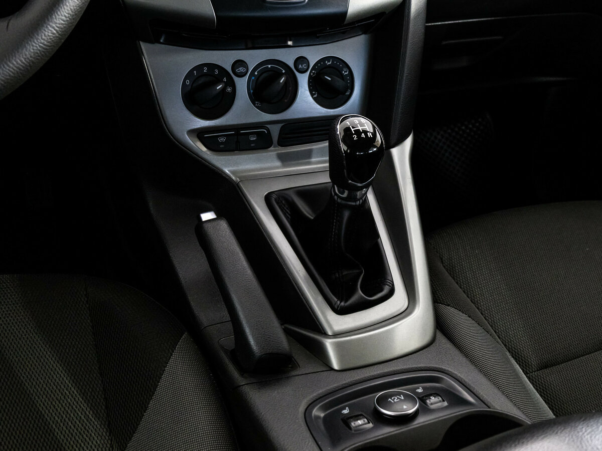 Форд Фокус б/у, 2014, Механическая. Фото: #9