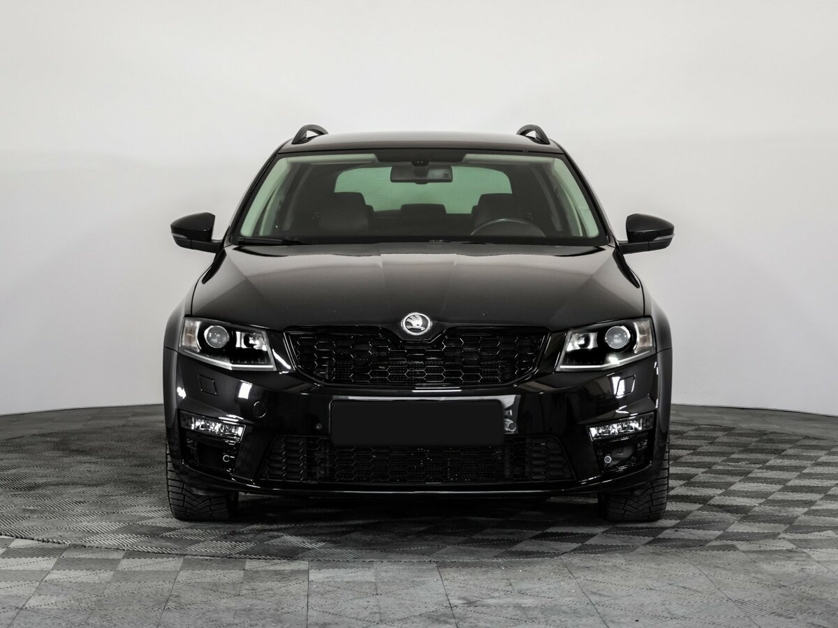 Шкода Октавия б/у, 2014, Роботизированная. Фото: #1