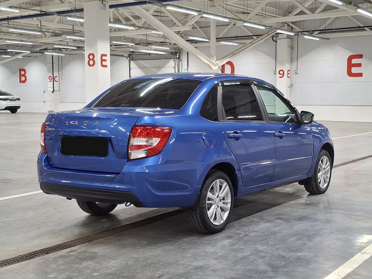 Лада (ВАЗ) Гранта б/у, 2022, Механическая. Фото: #4