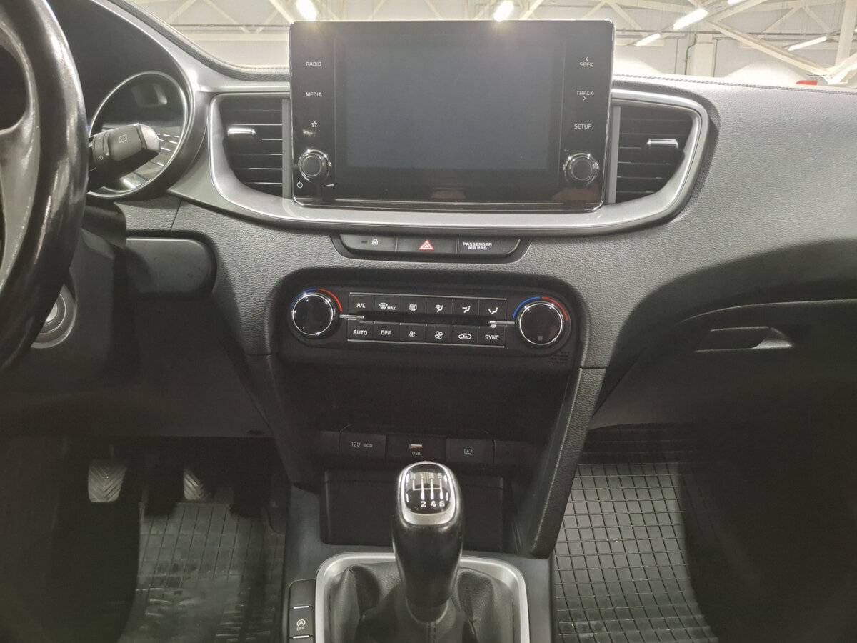 Киа Сид б/у, 2019, Механическая. Фото: #14