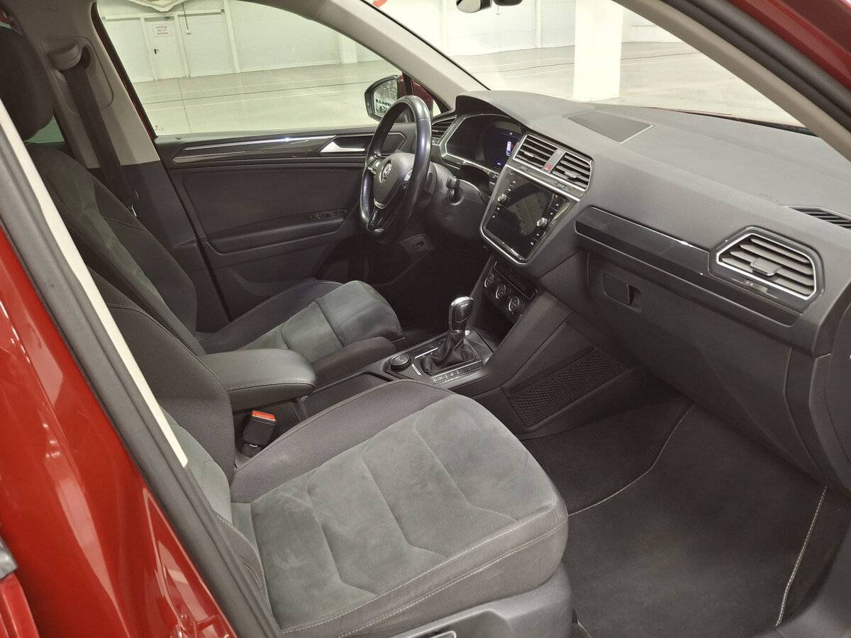 Фольксваген Тигуан б/у, 2018, Роботизированная. Фото: #10