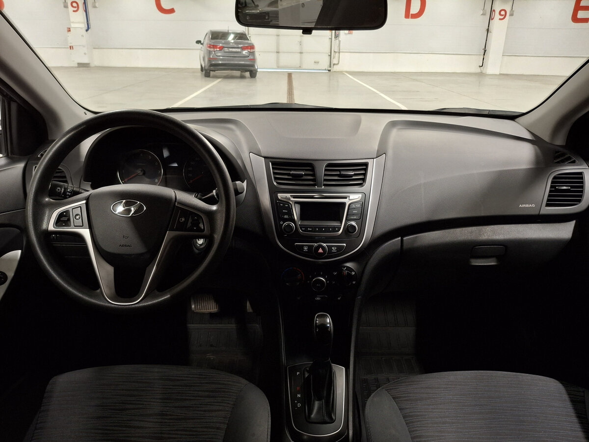 Хендай Солярис б/у, 2015, Автоматическая. Фото: #13