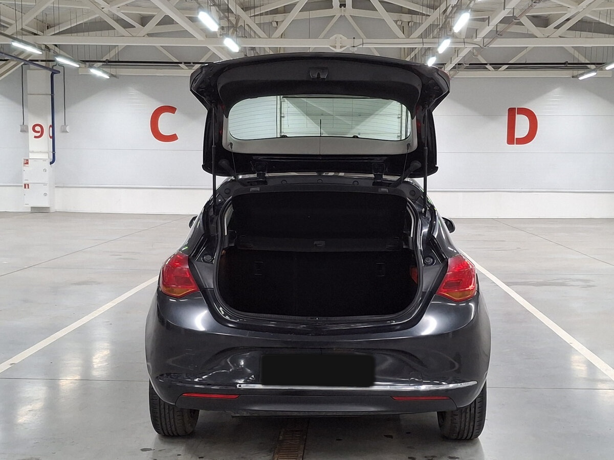 Опель Астра б/у, 2013, Автоматическая. Фото: #9