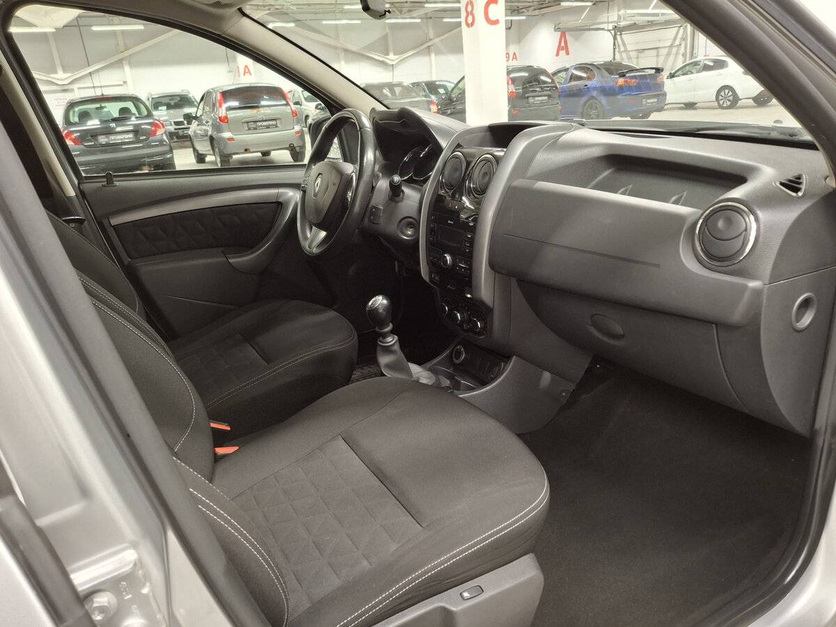 Рено Дастер б/у, 2018, Механическая. Фото: #10