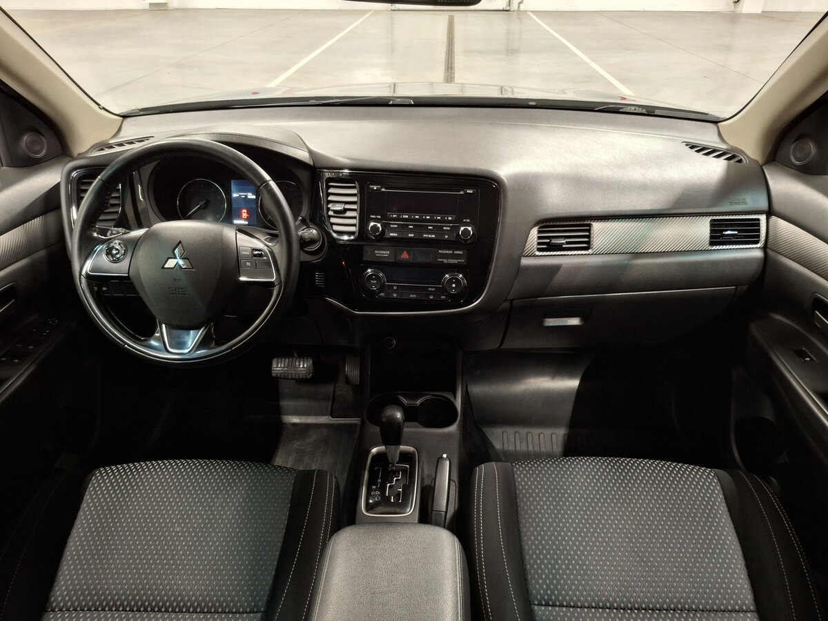 Митсубиши Оутлэндер б/у, 2015, Вариатор. Фото: #13