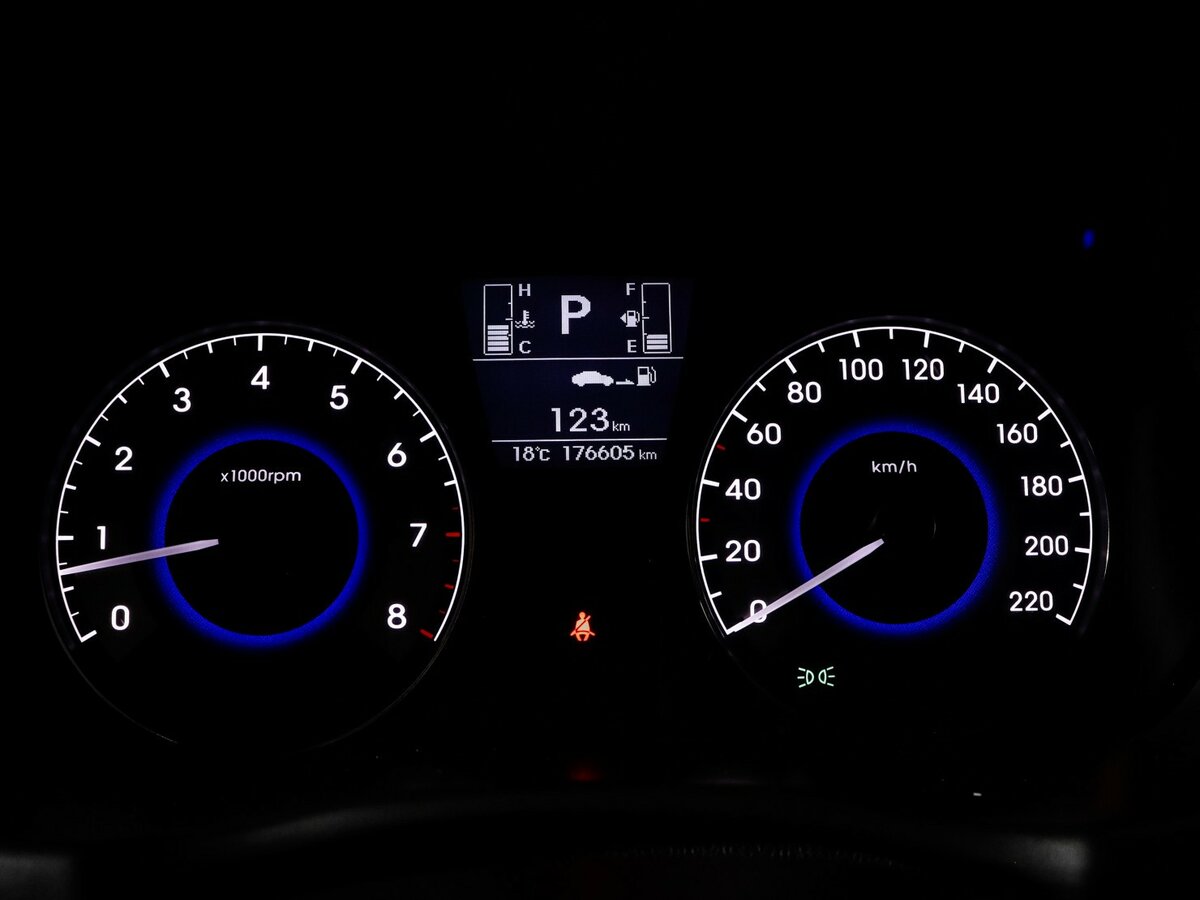 Хендай Солярис б/у, 2015, Автоматическая. Фото: #8