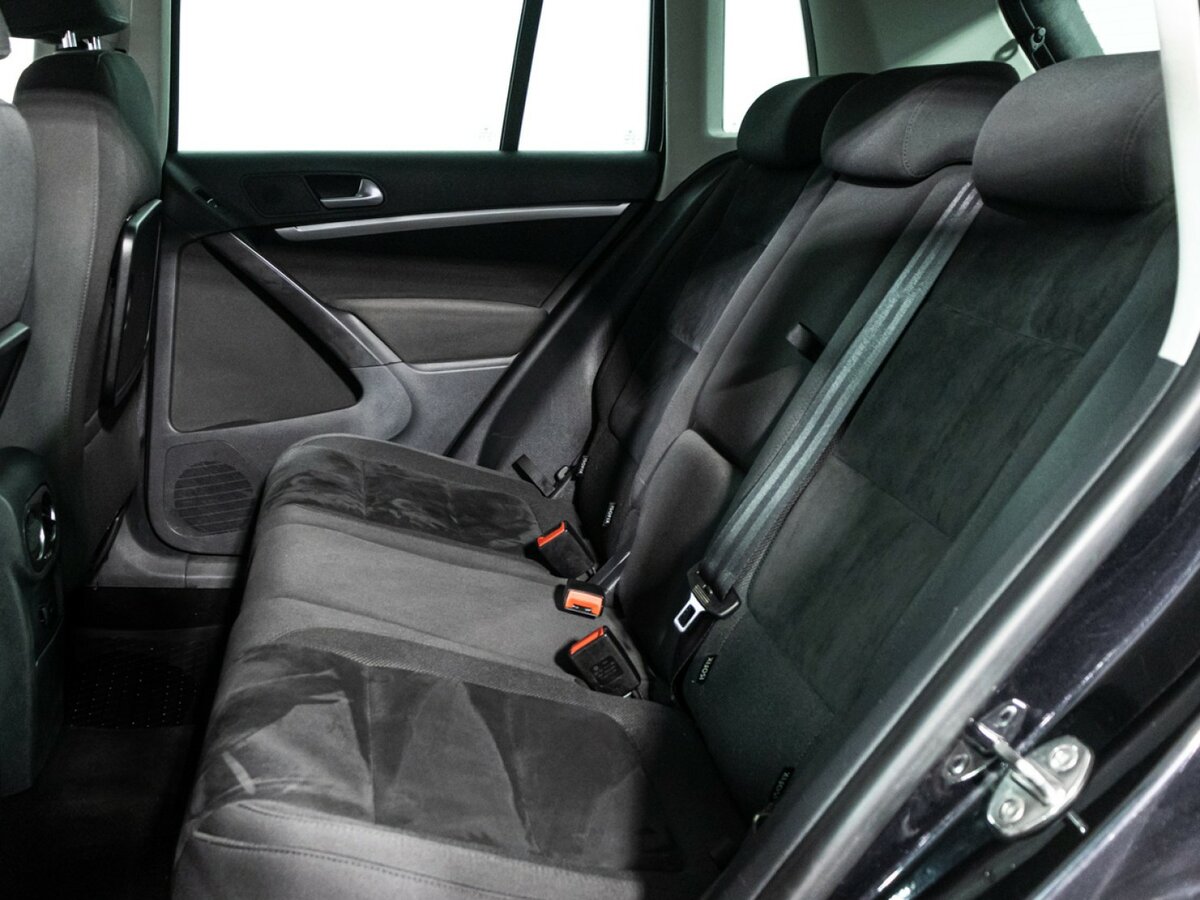 Фольксваген Тигуан б/у, 2012, Автоматическая. Фото: #9