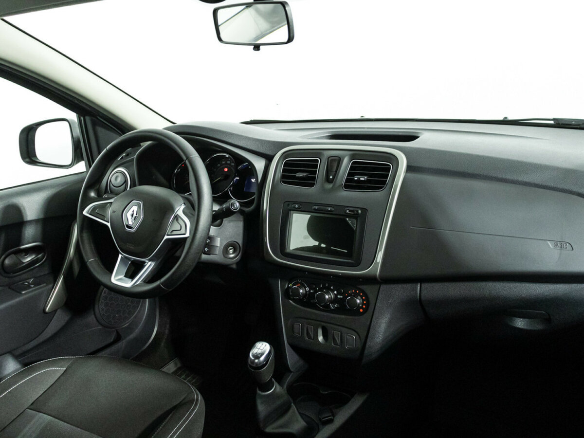 Рено Сандеро б/у, 2022, Механическая. Фото: #8