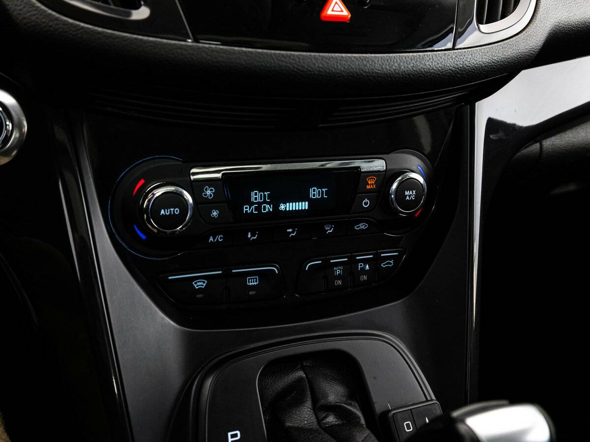 Форд Куга б/у, 2013, Роботизированная. Фото: #10