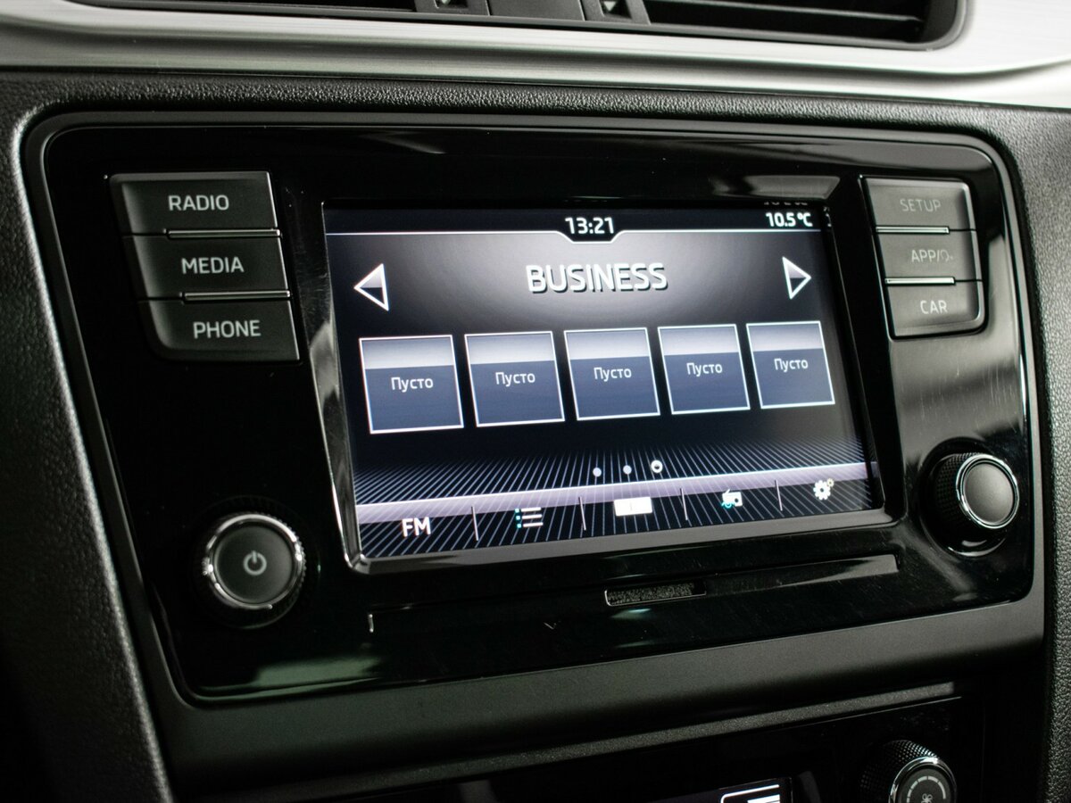 Шкода Рапид б/у, 2019, Роботизированная. Фото: #12