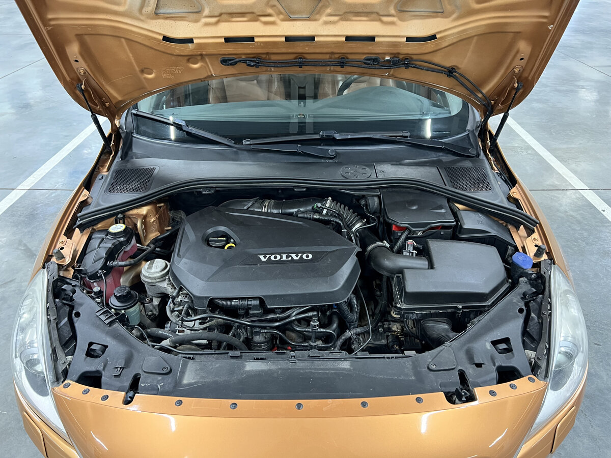 Вольво С60 б/у, 2012, Роботизированная. Фото: #8