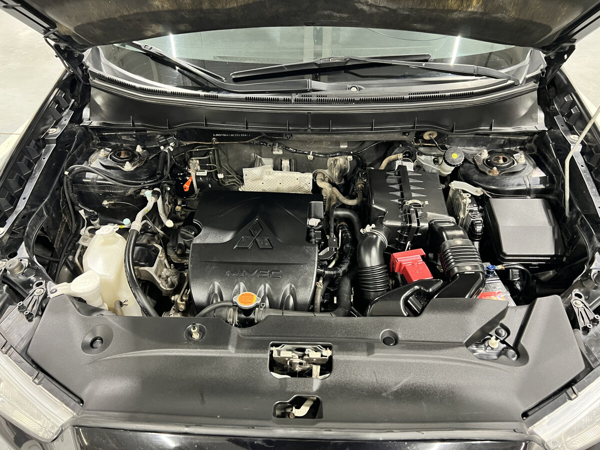 Митсубиши АС-Икс б/у, 2012, Механическая. Фото: #6