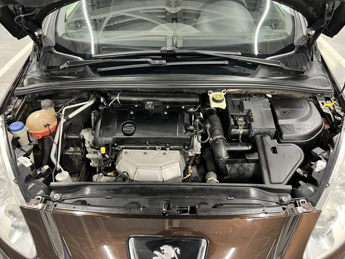 Пежо 308 б/у, 2012, Механическая. Фото: #8