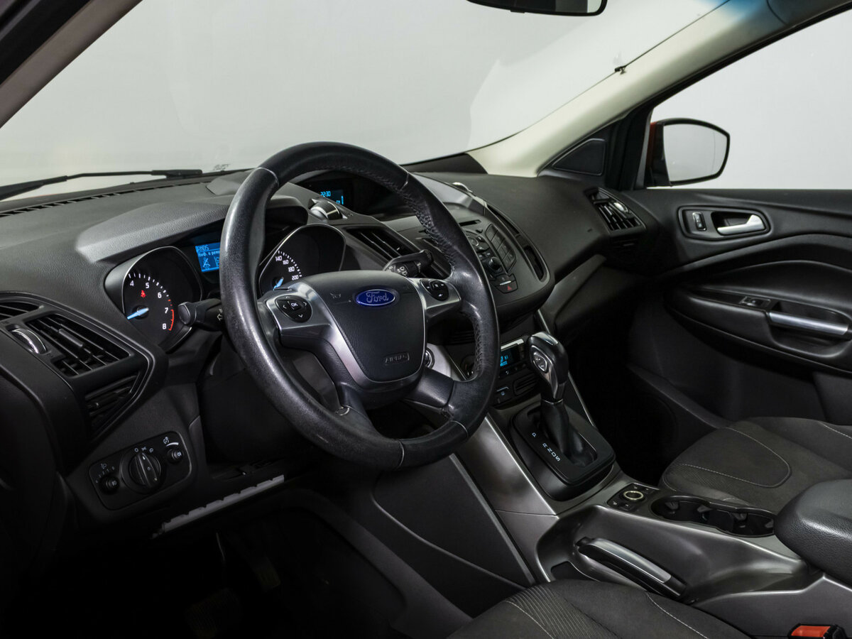 Форд Куга б/у, 2015, Автоматическая. Фото: #8