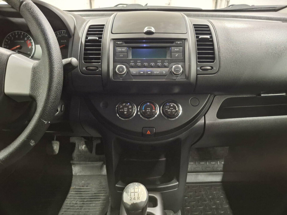 Ниссан Ноут б/у, 2012, Механическая. Фото: #14