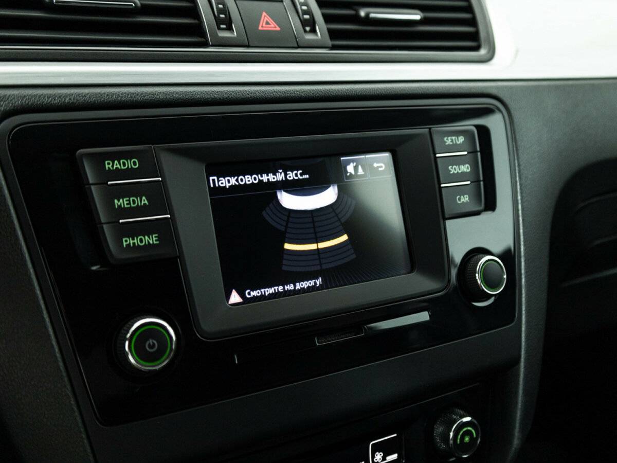 Шкода Рапид б/у, 2016, Роботизированная. Фото: #13