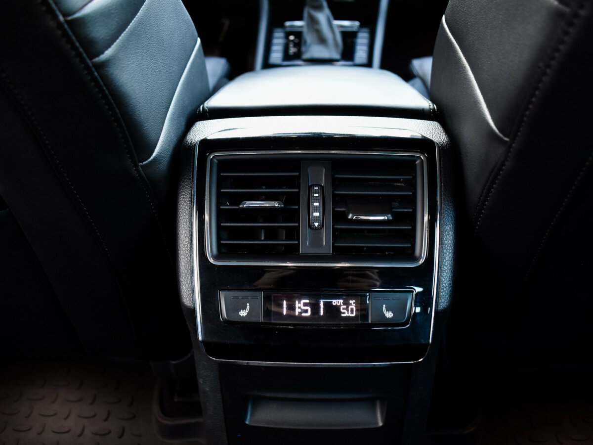 Шкода Суперб б/у, 2018, Роботизированная. Фото: #15