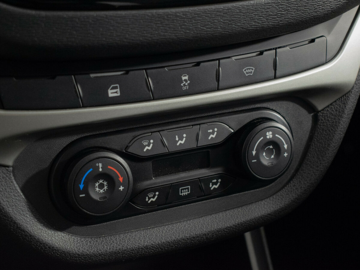 Лада (ВАЗ) Веста б/у, 2021, Механическая. Фото: #14