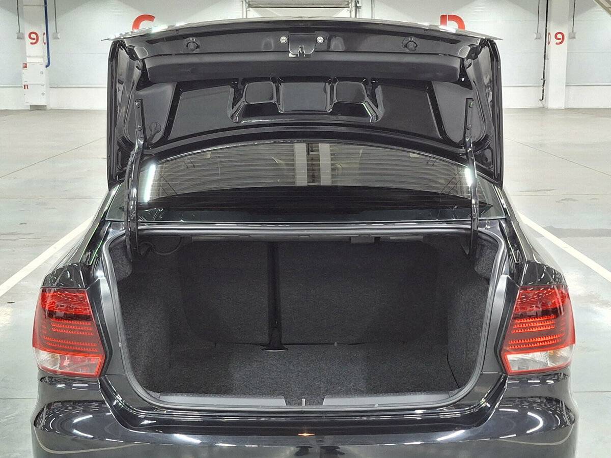 Фольксваген Поло б/у, 2017, Автоматическая. Фото: #9