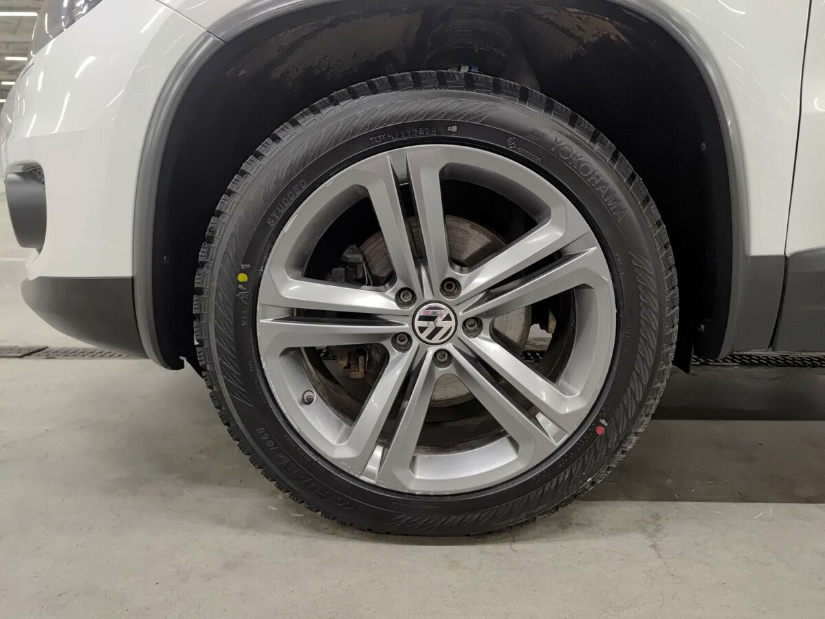 Фольксваген Тигуан б/у, 2016, Автоматическая. Фото: #17