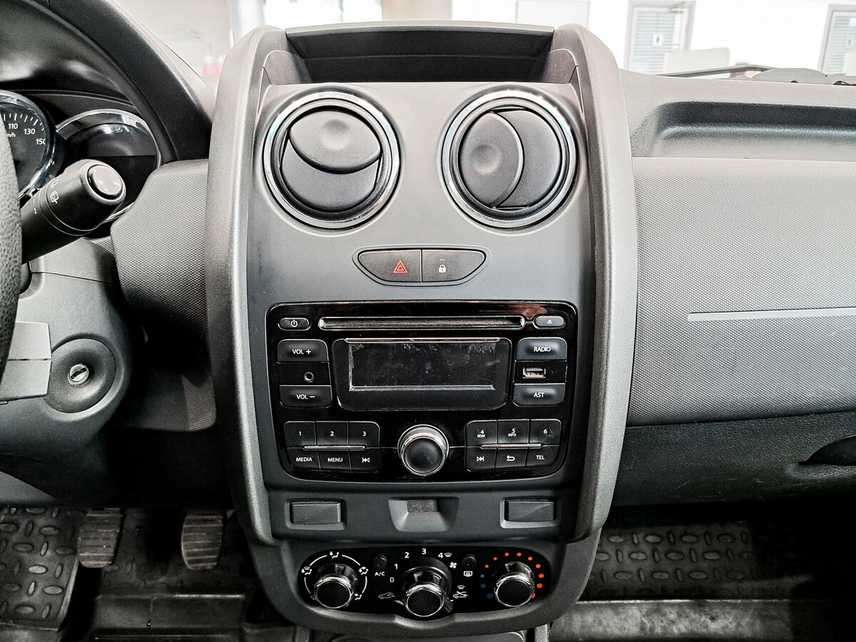 Рено Дастер б/у, 2015, Механическая. Фото: #12