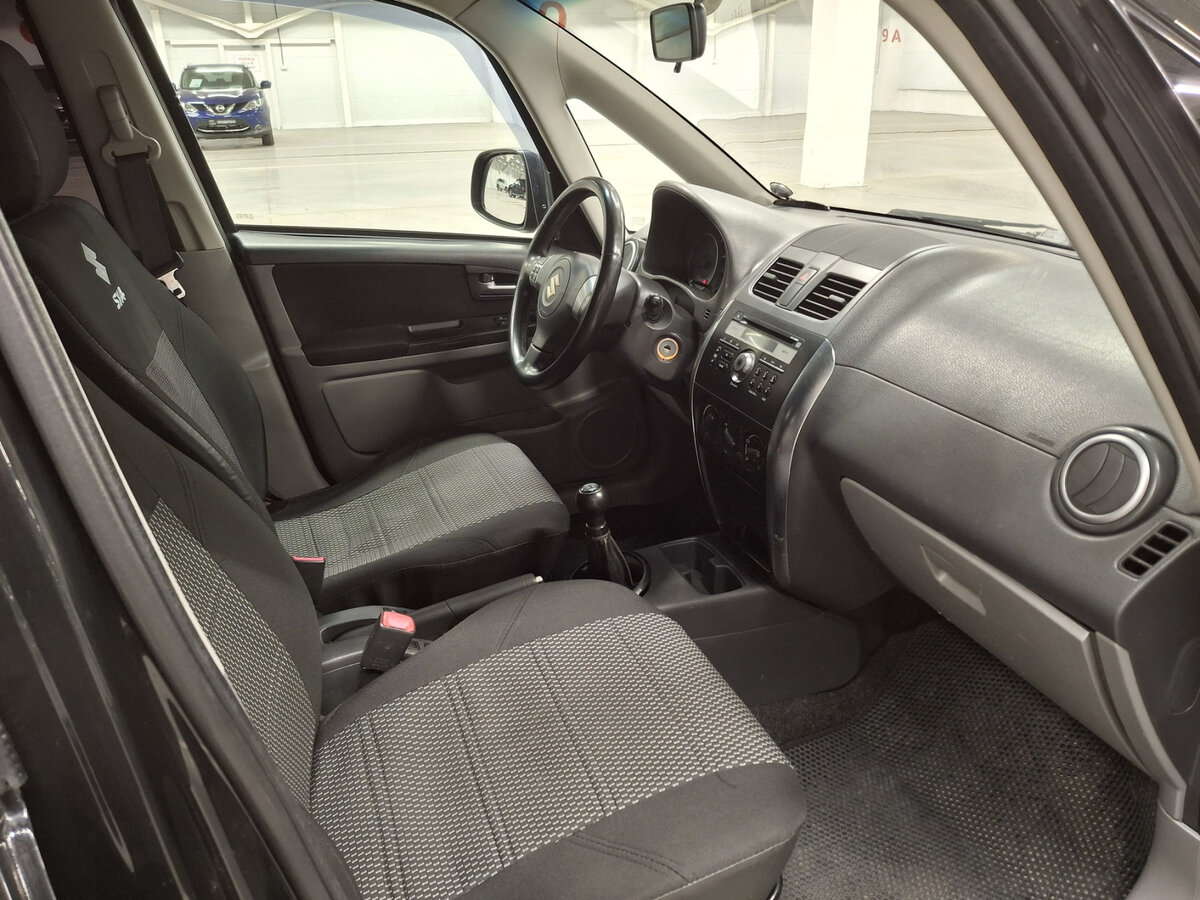 Сузуки С-Икс4 б/у, 2012, Механическая. Фото: #10