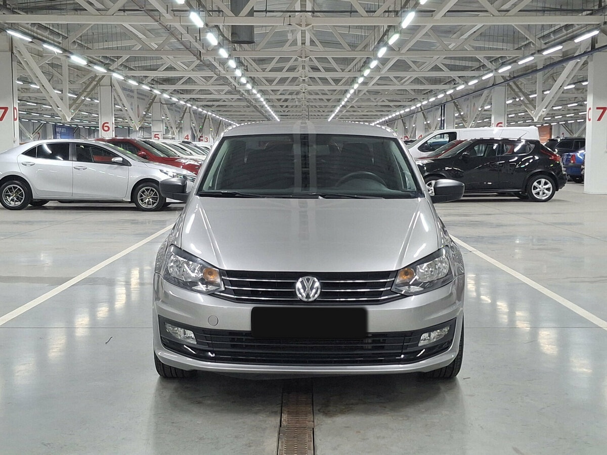 Фольксваген Поло б/у, 2018, Автоматическая. Фото: #1