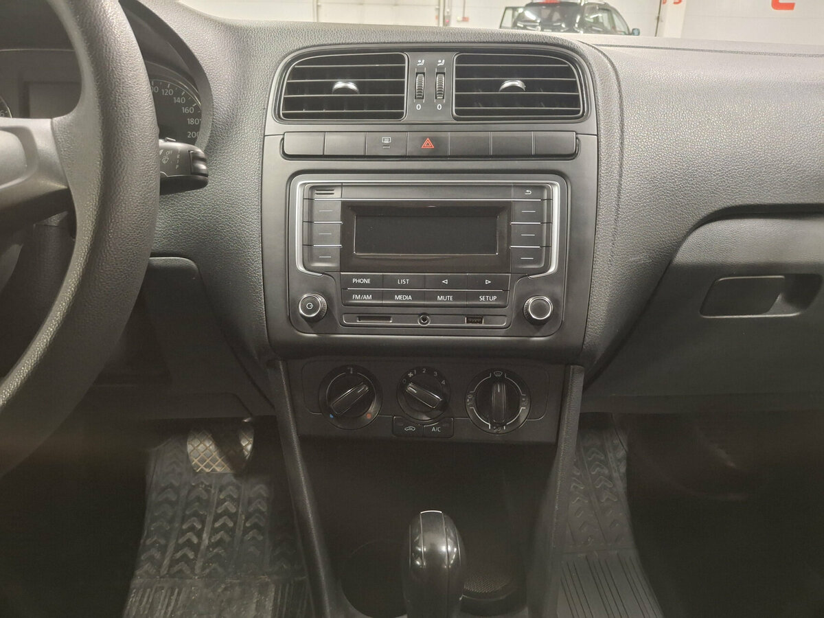 Фольксваген Поло б/у, 2018, Автоматическая. Фото: #14