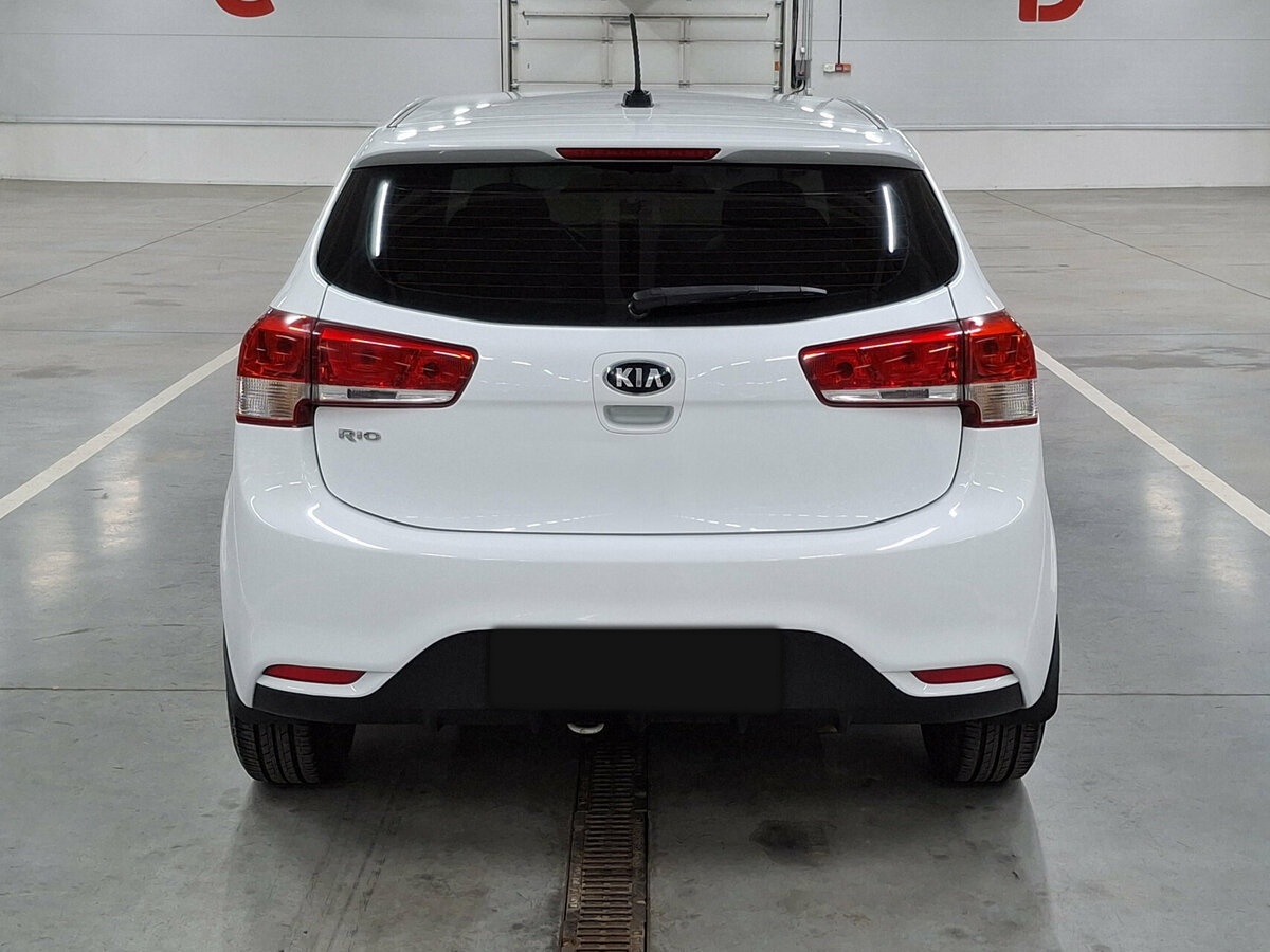 Киа Рио б/у, 2017, Механическая. Фото: #5