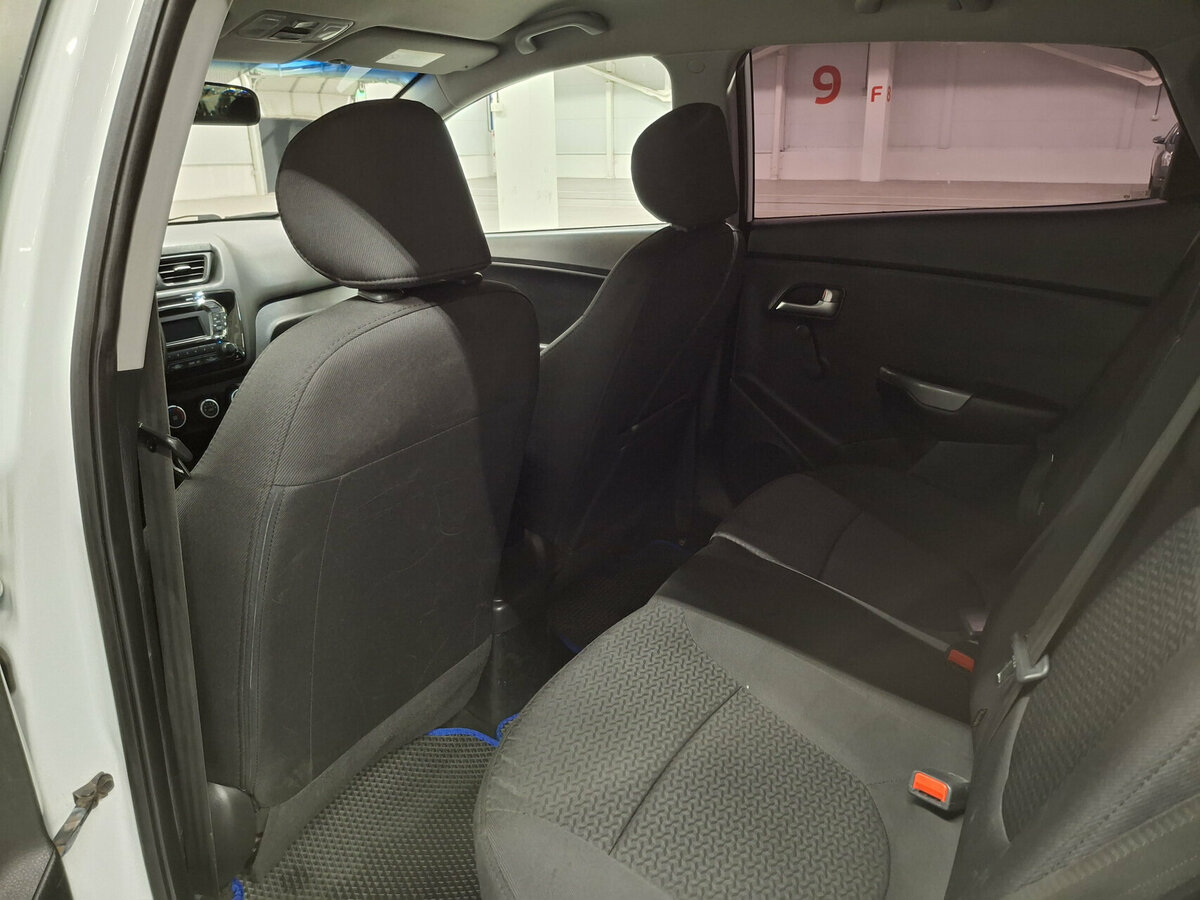 Киа Рио б/у, 2017, Механическая. Фото: #11