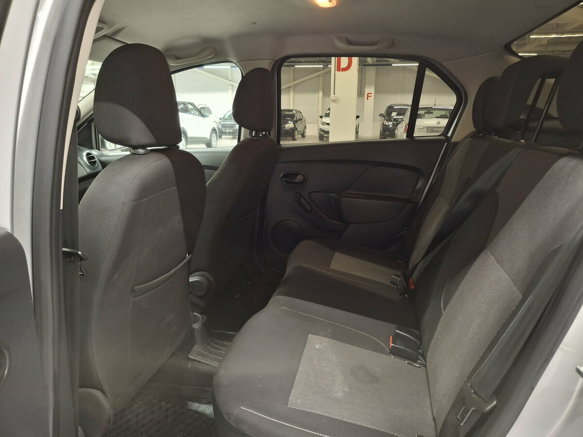 Рено Логан б/у, 2020, Автоматическая. Фото: #11