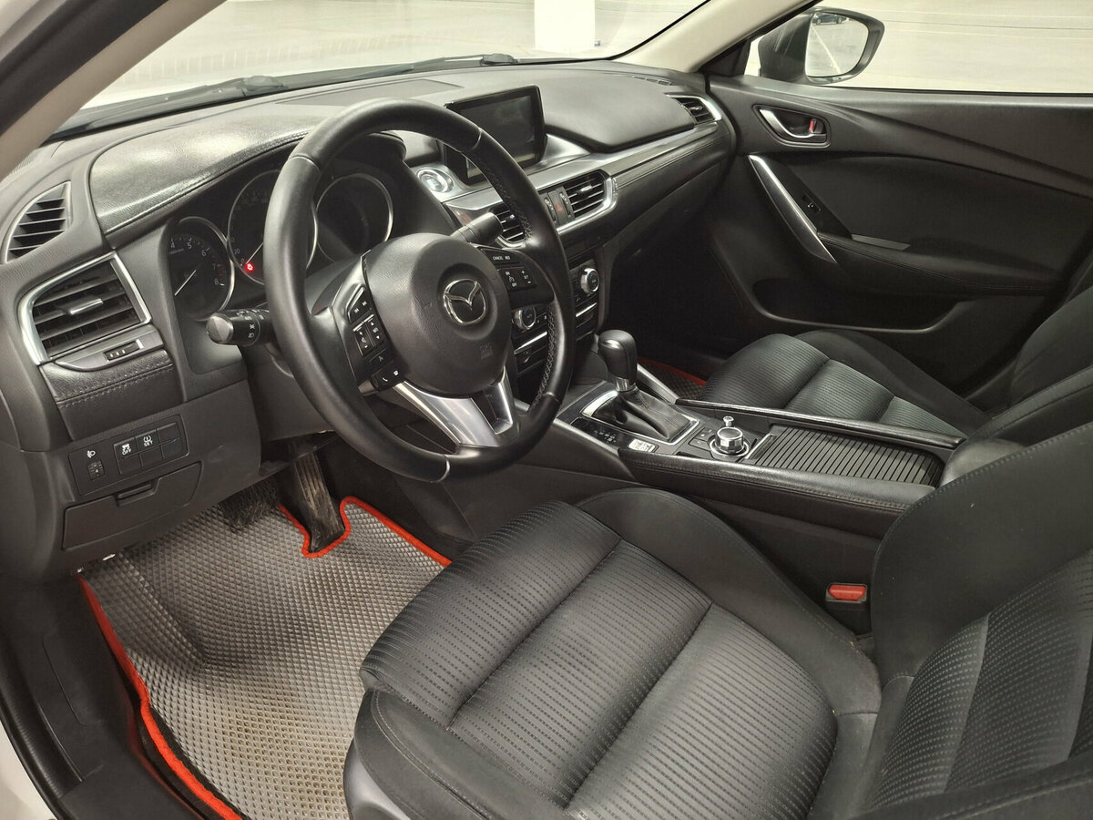 Мазда 6 б/у, 2015, Автоматическая. Фото: #15