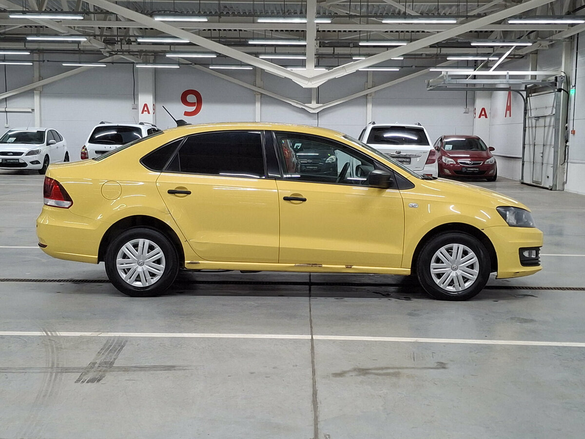 Фольксваген Поло б/у, 2017, Механическая. Фото: #3