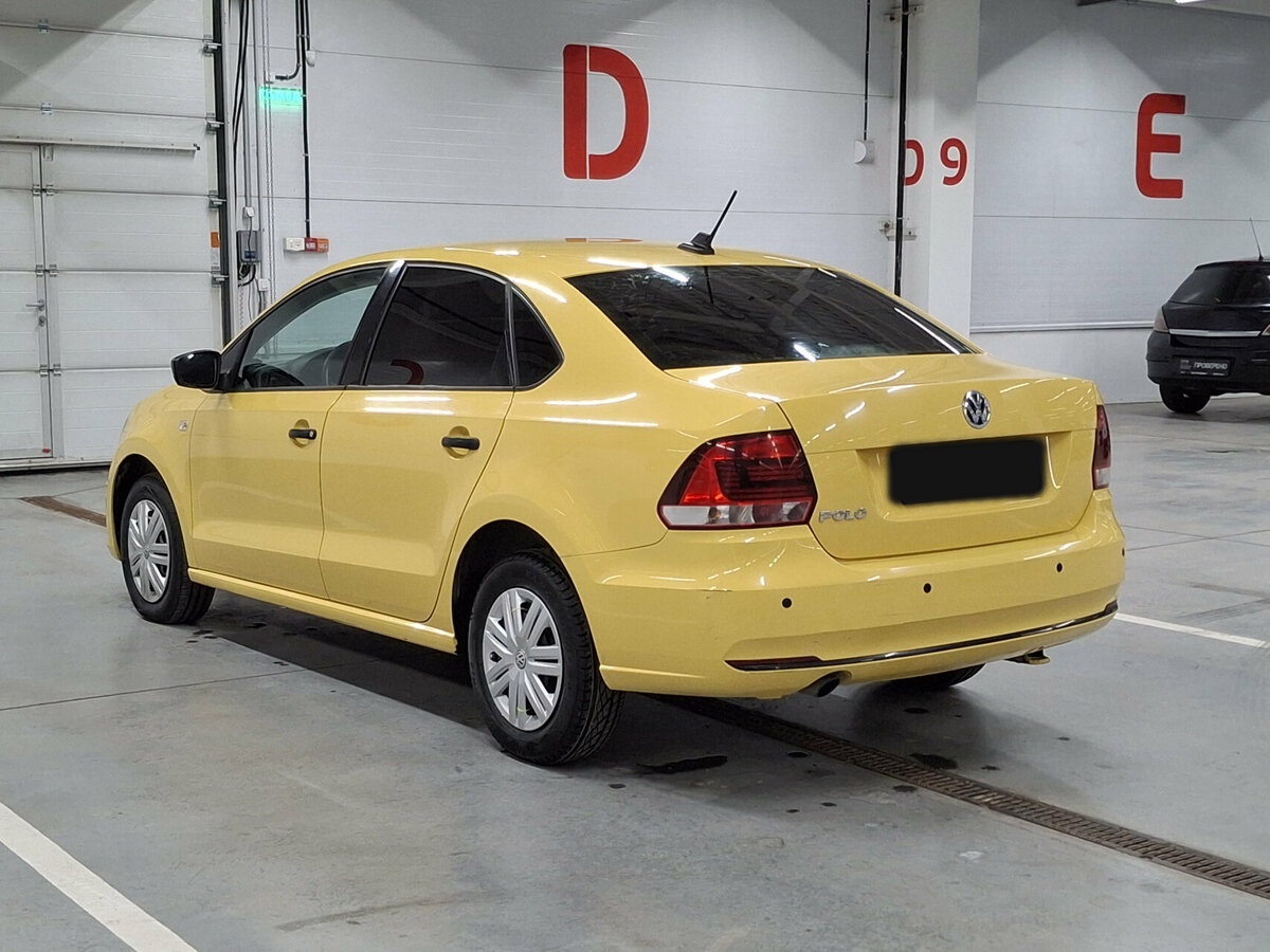 Фольксваген Поло б/у, 2017, Механическая. Фото: #6