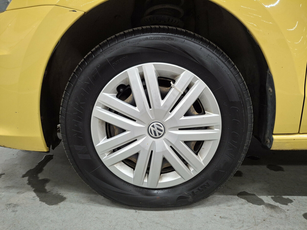 Фольксваген Поло б/у, 2017, Механическая. Фото: #17