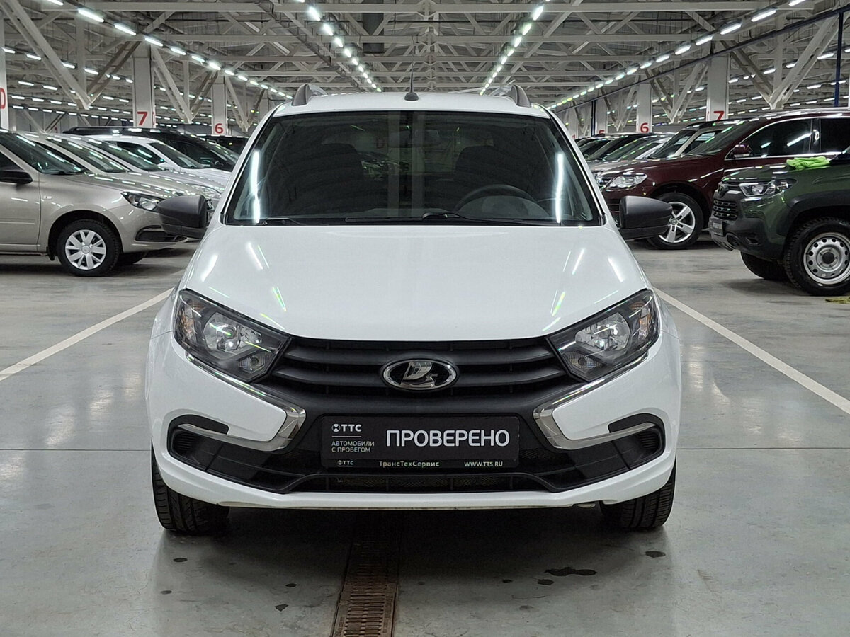 Лада (ВАЗ) Гранта б/у, 2020, Механическая. Фото: #1