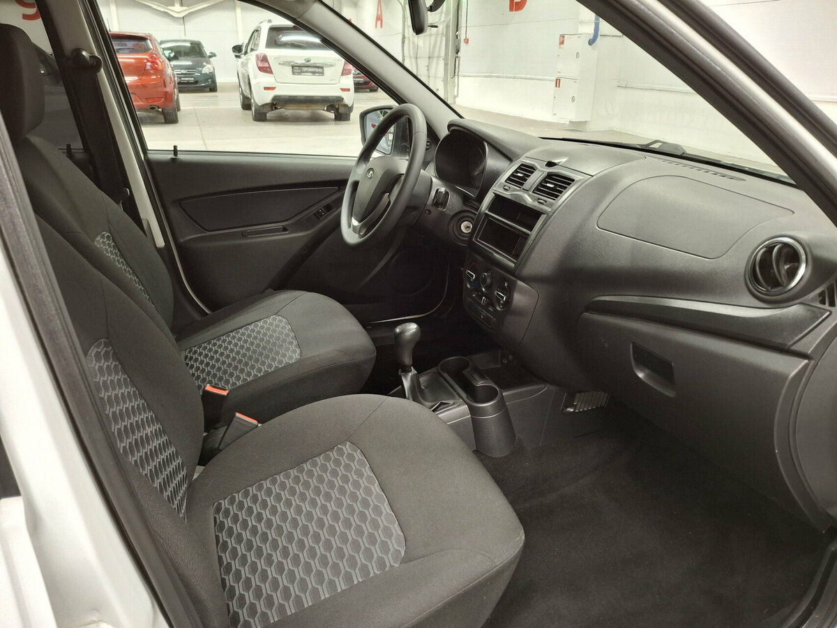 Лада (ВАЗ) Гранта б/у, 2020, Механическая. Фото: #10